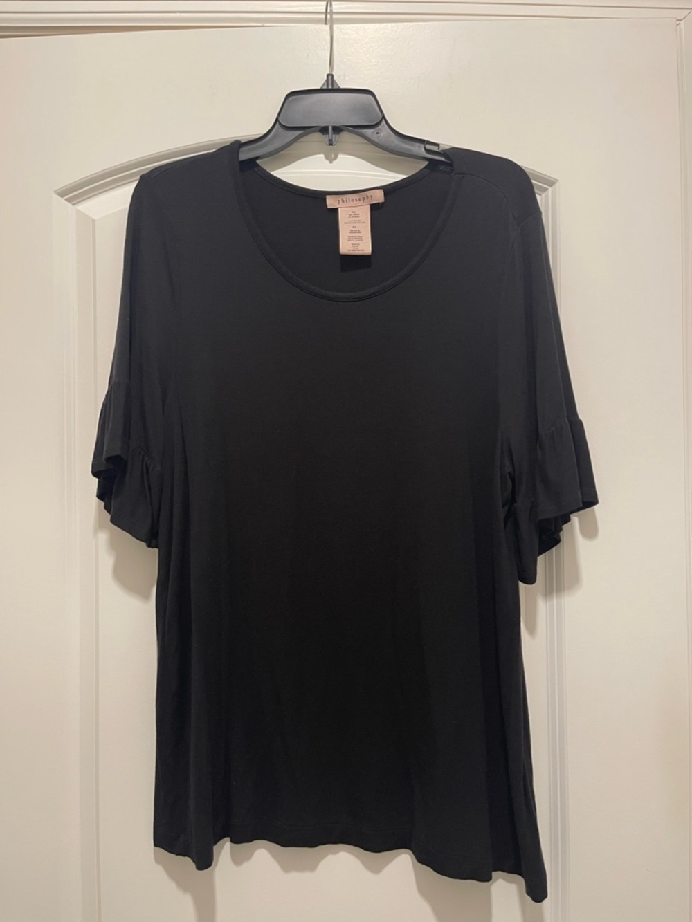 Black Short-Sleeve Ruffle Hem Tee